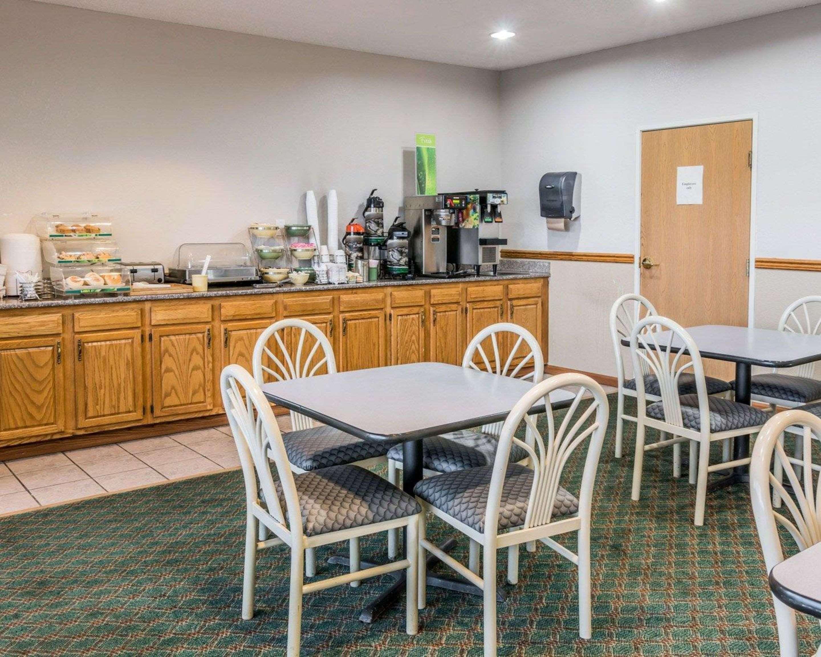 Quality Inn I-94 Near Wings Stadium Kalamazoo Kültér fotó